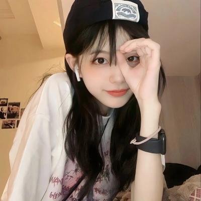 笼中女 海报