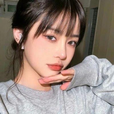 美术馆时光 海报